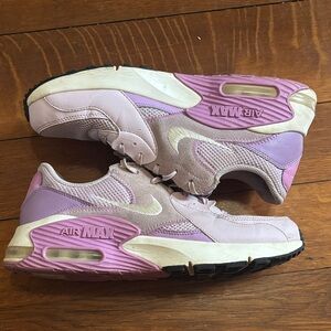 Nike Air Max Lavender and Beige Sneakers
